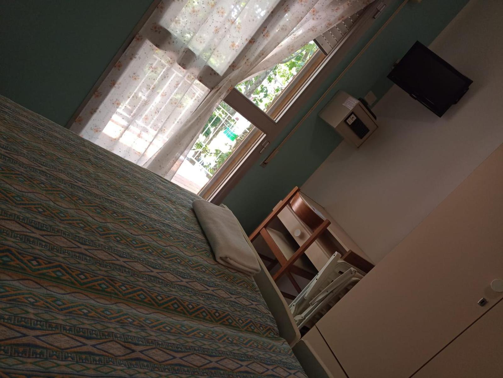 Hotel Toschi Lido di Classe Bagian luar foto
