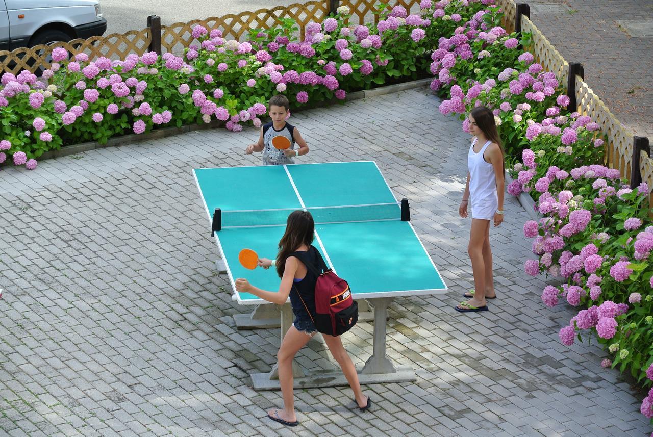 Hotel Toschi Lido di Classe Bagian luar foto