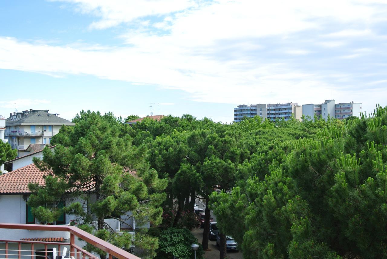 Hotel Toschi Lido di Classe Bagian luar foto