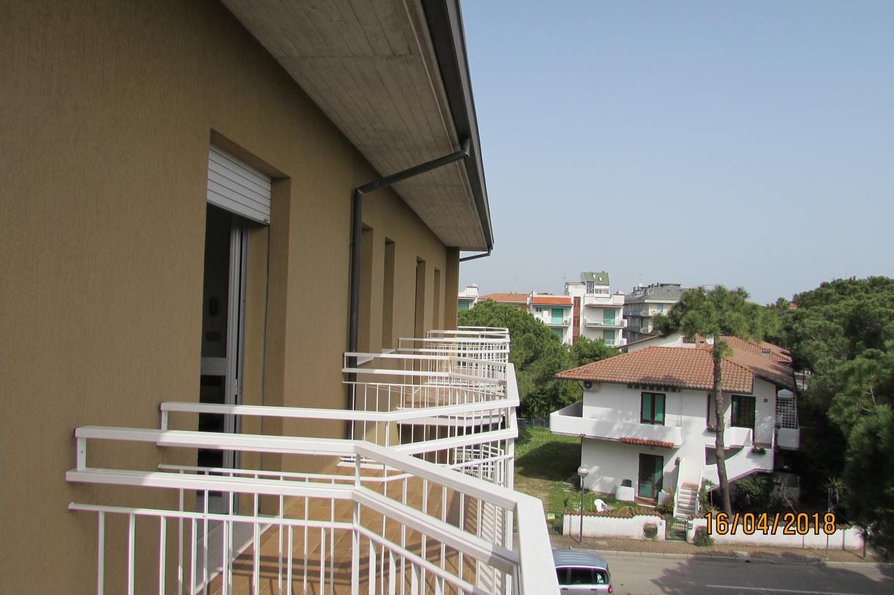 Hotel Toschi Lido di Classe Bagian luar foto